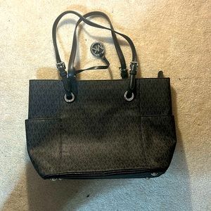 Micheal Kors Black tote